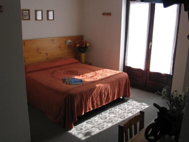 Hotel, Bar & Bistrot Saint Nicolas Gran Paradiso Exterior foto